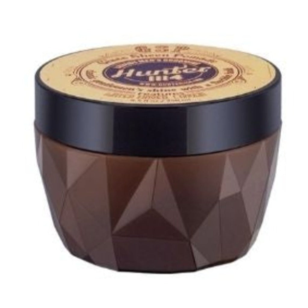HUNTER 1114 Glass Sheen Pomade Smooth control with optimal shine. Our versatile Water-based formula rinses clean and works great on all hair textures. The modern alternative to styling gel. What and Why: Features: Water Based, Lanolin Complex Medium Hold High shine Washes out leaving no product residue
